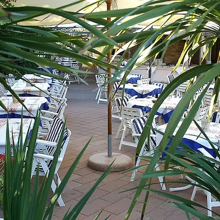 Casali Τσέρβια